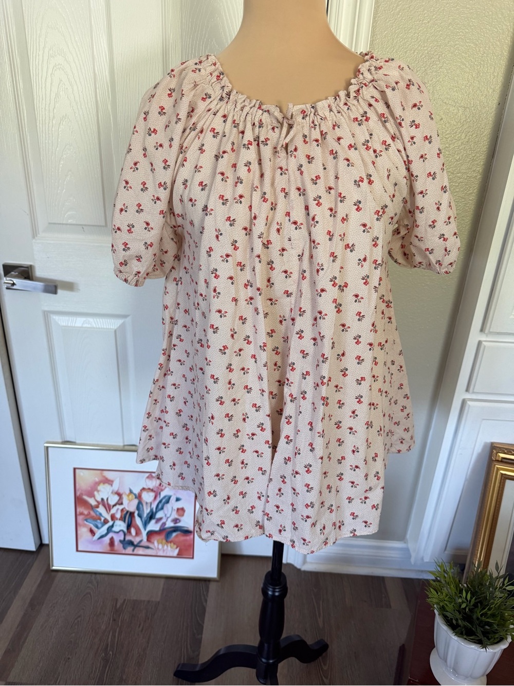 Zara Cream cottagecore Blouse puff sleeve ditsy floral